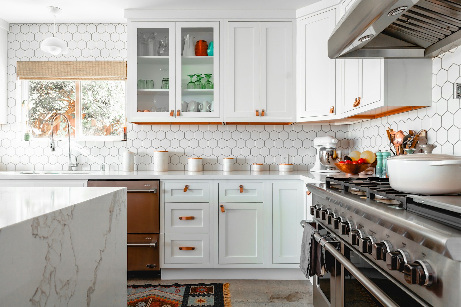 Bright Transitional Kitchen Kitchen Remodel in Sacramento, CA by Pro Life Construction INC project photo